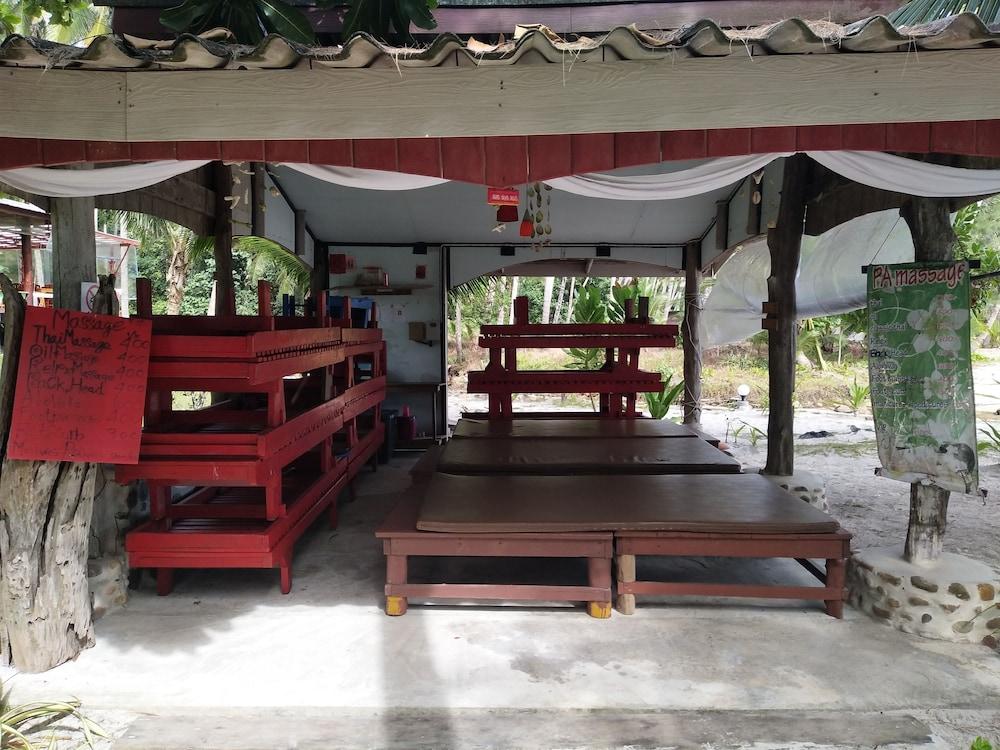 The Sunshine Resort Ko Kut Esterno foto